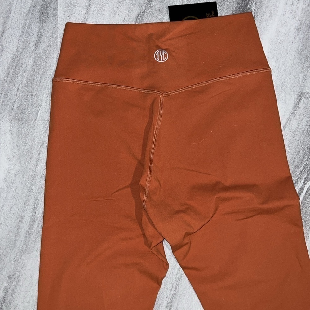 TYC Effortless V Front Vortex Classing Leggings A… - image 8